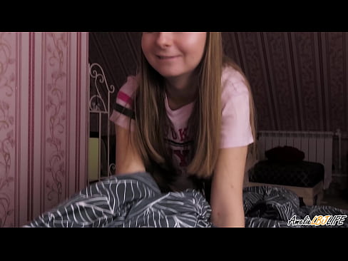 ❤️ Blondie xucla profundament la seva millor amiga i es fa semen a la boca ❤️❌ Vídeo de merda al ca.tube-sexer.ru ❤